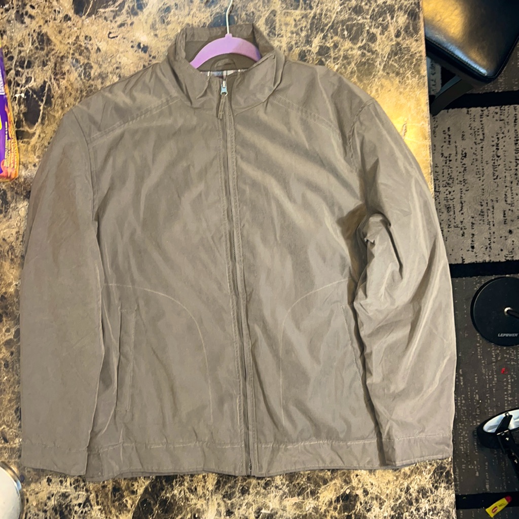 Basic Editions Light Weight Jacket